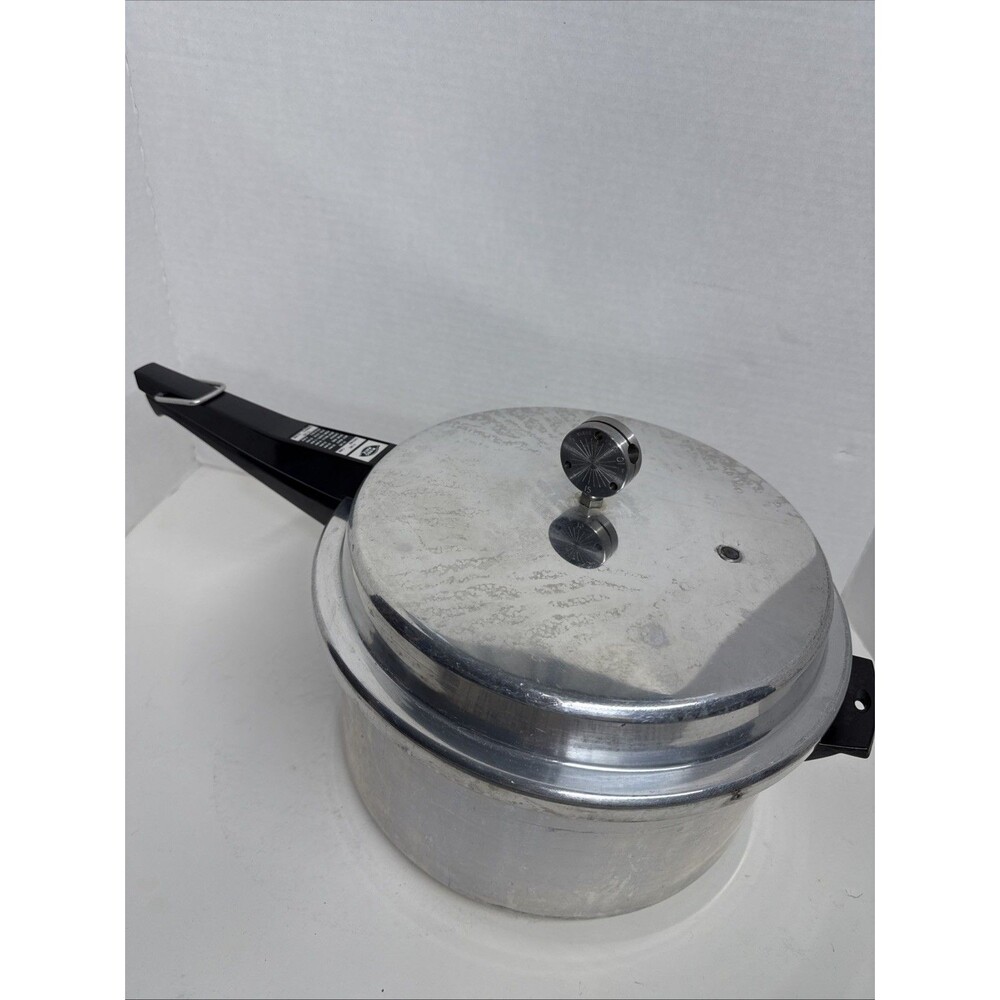 MIRRO MATIC Large Pressure Cooker Canner 6Qt M- 0296 w Gasket Jiggler Weight USA